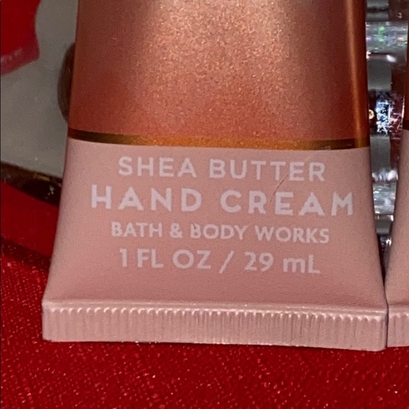 Champagne Toast Hand Creams - Picture 4 of 5